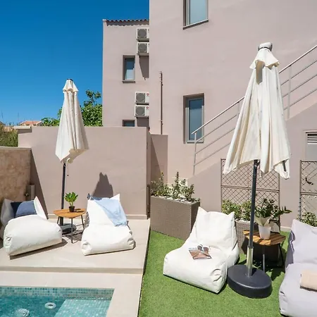 Aegean Breeze Luxury Next To The Sea Maleme