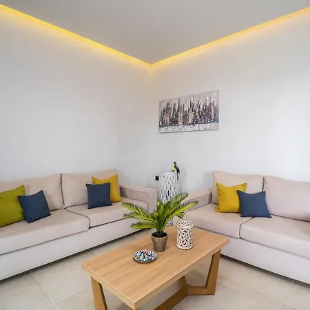 Aegean Breeze Luxury Next To The Sea * Maleme