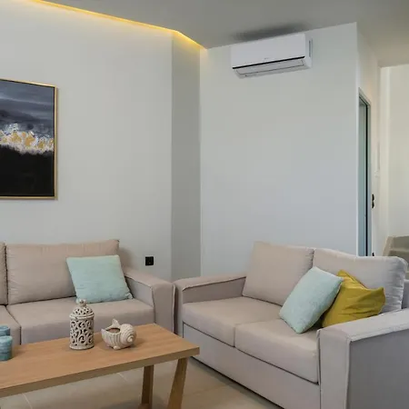 Aegean Breeze Luxury Next To The Sea Ξενοδοχείο με διαμερίσματα *