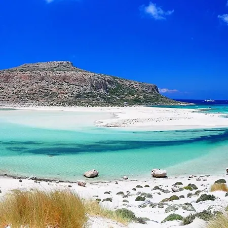 Aegean Breeze Luxury Next To The Sea *