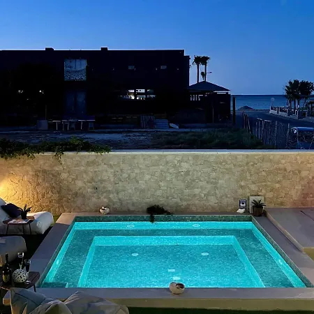 Aegean Breeze Luxury Next To The Sea Μάλεμε