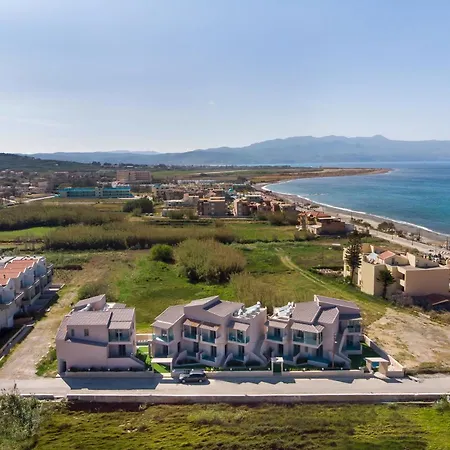 Ξενοδοχείο με διαμερίσματα Aegean Breeze Luxury Next To The Sea